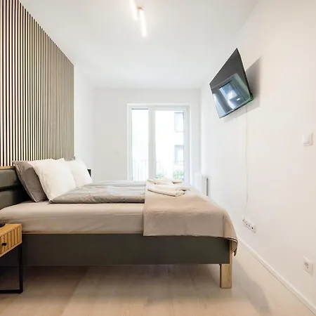 Апартаменты Modern With Balcony And Parking Будапешт