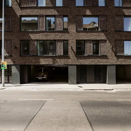 Апартаменты Modern With Balcony And Parking