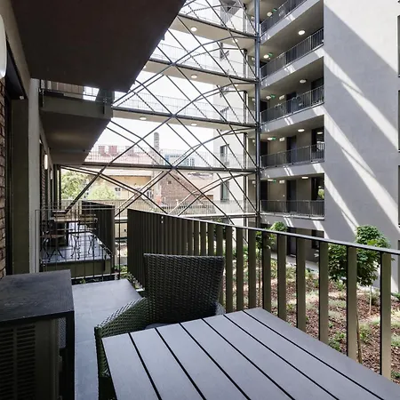 Modern With Balcony And Parking *